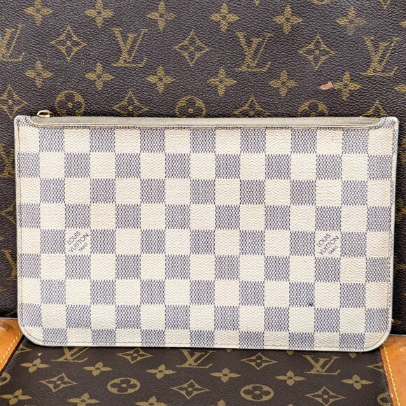 LOUIS VUITTON Damier Azur Neverfull Pouch - Picture 5 of 15